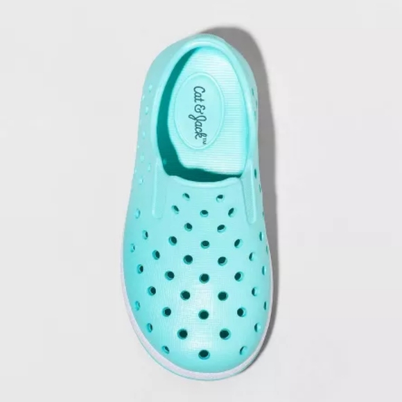 Toddler Jese Slip-On Water Shoes - Cat & Jack - Picture 10 of 11